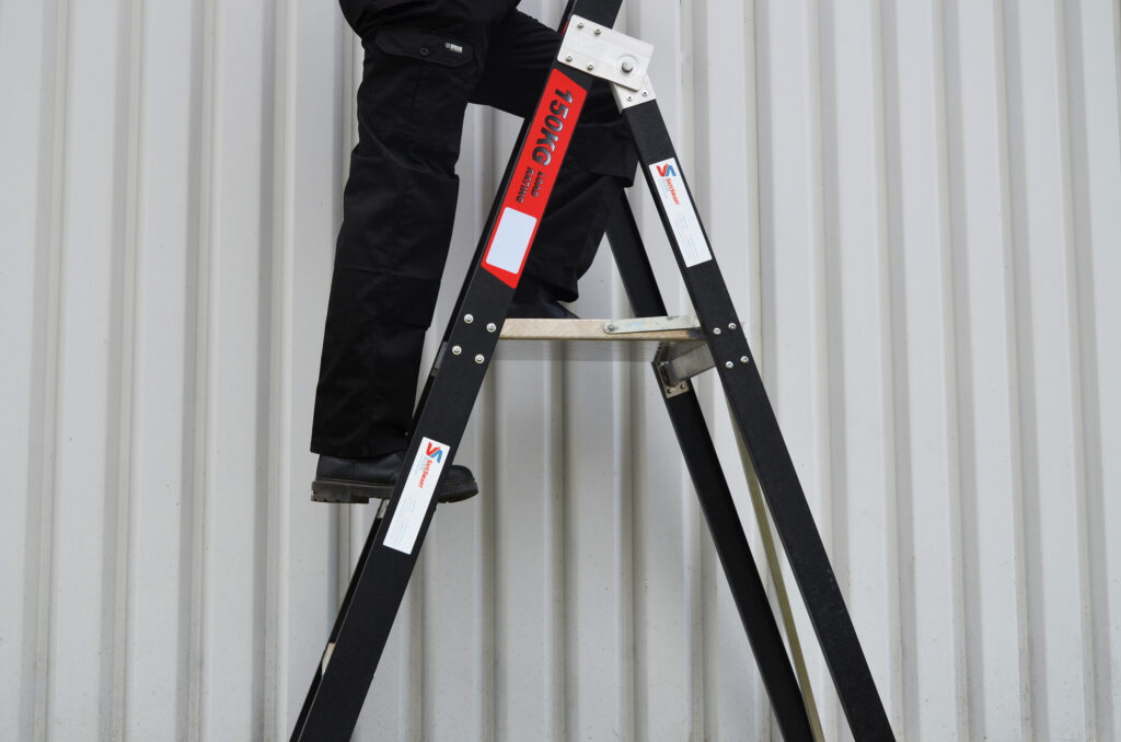 Fibreglass Platform Ladder