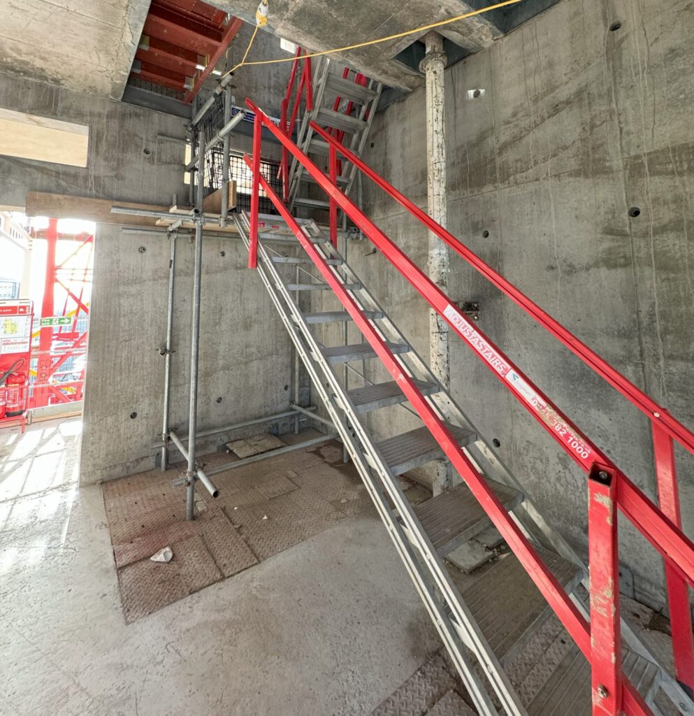 AdjustaStairs