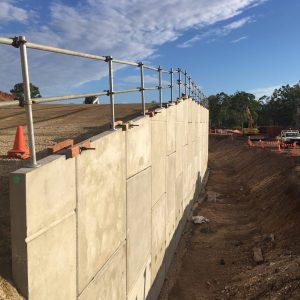 Temporary-handrail-on-RE-Wall-4